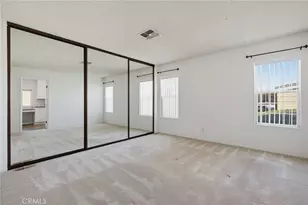 115 Poinsettia Gardens Dr, Ventura, CA 93004 - Photo 21
