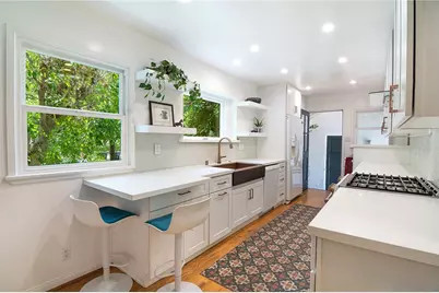 1505 W Parkside Avenue, Burbank, CA 91506 - Photo 17