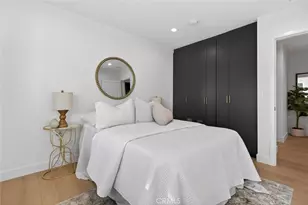 9970 Milano, Los Angeles, CA 91352 - Photo 29