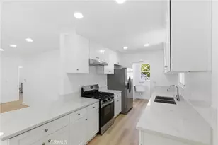 11251 Dronfield, Pacoima, CA 91331 - Photo 9