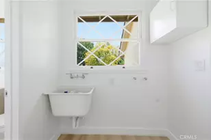11251 Dronfield, Pacoima, CA 91331 - Photo 27