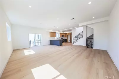 2010 S Dunsmuir, Los Angeles, CA 90016 - Photo 59