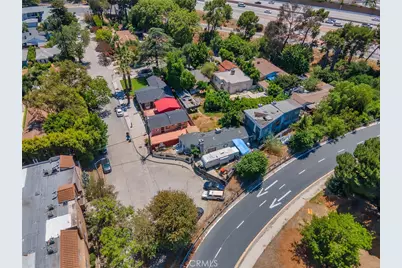 4463 Bellflower Avenue, West Toluca Lake, CA 91602 - Photo 35