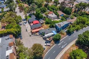 4463 Bellflower Ave, West Toluca Lake, CA 91602 - Photo 35