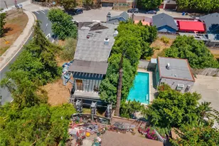 4463 Bellflower Ave, West Toluca Lake, CA 91602 - Photo 31