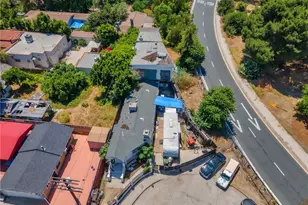 4463 Bellflower Ave, West Toluca Lake, CA 91602 - Photo 33