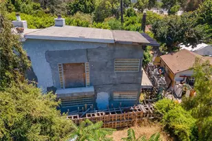 4463 Bellflower Ave, West Toluca Lake, CA 91602 - Photo 29