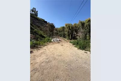 250 W Highland Drive, Camarillo, CA 93010 - Photo 3