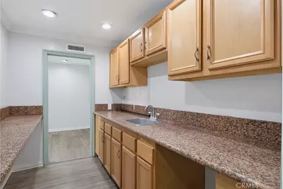11128 Whittier Boulevard, Whittier, CA 90606 - Photo 23