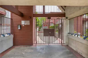 230 Bethany Road, Burbank, CA 91504 - Photo 27