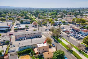 3606 W Chandler Blvd, Burbank, CA 91505 - Photo 35