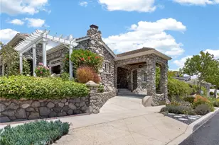 902 E Olive Ave, Burbank, CA 91501 - Photo 11