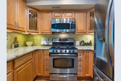 242 Spruce Court, Azusa, CA 91702 - Photo 11