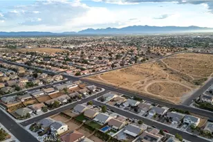 12564 Dion Pl, Victorville, CA 92395 - Photo 37