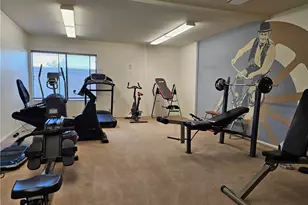 365 W Alameda, Burbank, CA 91506 - Photo 5