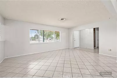 13755 Mohawk Rd, Apple Valley, CA 92307 - Photo 9