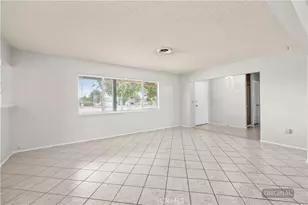 13755 Mohawk Rd, Apple Valley, CA 92307 - Photo 9