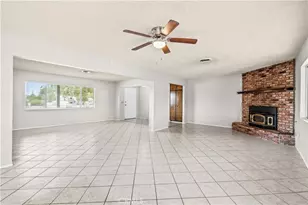 13755 Mohawk Rd, Apple Valley, CA 92307 - Photo 11