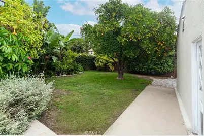 322 S Orchard, Burbank, CA 91506 - Photo 29