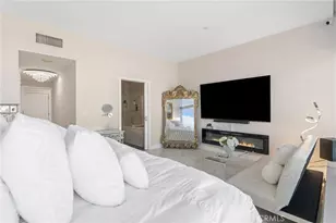900 W Olympic Blvd, Los Angeles, CA 90015 - Photo 29