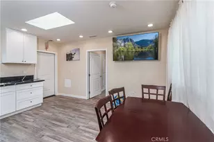 432 N Beachwood Dr, Burbank, CA 91506 - Photo 33