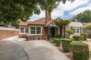 432 N Beachwood Dr, Burbank, CA 91506 - Photo 1