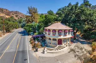 8618 La Tuna Canyon Rd, Los Angeles, CA 91352 - Photo 43