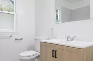 11251 Dronfield, Pacoima, CA 91331 - Photo 13