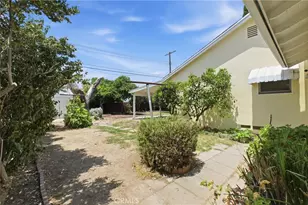 11251 Dronfield, Pacoima, CA 91331 - Photo 31