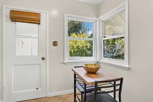524 S Bel Aire Dr, Burbank, CA 91501 - Photo 7