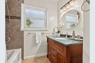 524 S Bel Aire Drive, Burbank, CA 91501 - Photo 23