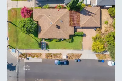 524 S Bel Aire Drive, Burbank, CA 91501 - Photo 49
