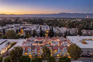 10926 Bluffside Dr, Studio City, CA 91604 - Photo 23