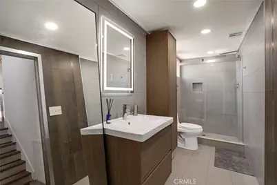 10926 Bluffside Drive #35, Studio City, CA 91604 - Photo 13