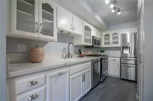 13030 Valleyheart, Los Angeles, CA 91604 - Photo 9