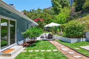 4319 Pampas Rd, Woodland Hills, CA 91364 - Photo 37