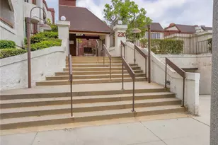 230 Bethany Road, Burbank, CA 91504 - Photo 31