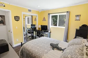 9704 Marcus Ln, Tujunga, CA 91042 - Photo 15