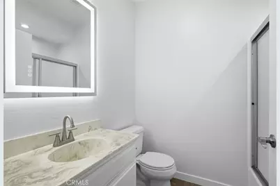 6245 Woodman Avenue #209, Los Angeles, CA 91401 - Photo 15