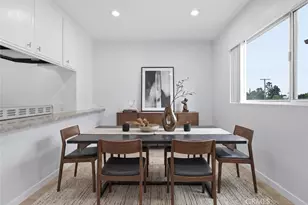 6245 Woodman Ave, Los Angeles, CA 91401 - Photo 3