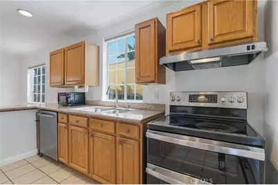 8747 Stansbury Avenue, Panorama City, CA 91402 - Photo 39