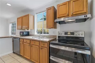 8747 Stansbury Ave, Panorama City, CA 91402 - Photo 39