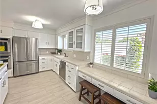 220 S Reese Pl, Burbank, CA 91506 - Photo 21