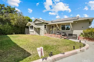 7032 Fallbrook, Los Angeles, CA 91307 - Photo 3