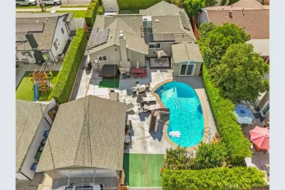 7032 Fallbrook, Los Angeles, CA 91307 - Photo 31
