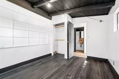 8557 Remick, Los Angeles, CA 91352 - Photo 9