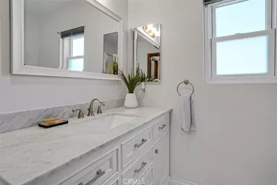 7982 Sangamon Avenue, Los Angeles, CA 91352 - Photo 33