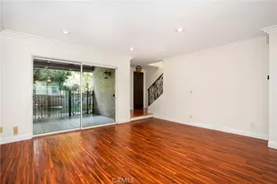 8016 Via Verona, Burbank, CA 91504 - Photo 11
