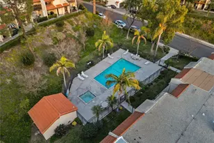8016 Via Verona, Burbank, CA 91504 - Photo 31
