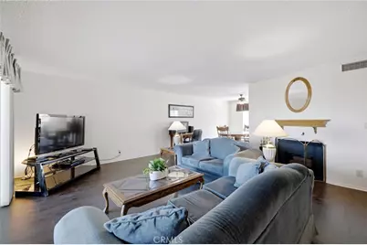 9436 Via Salerno, Los Angeles, CA 91504 - Photo 9